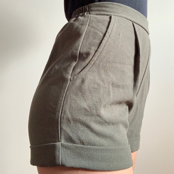 High Waisted Shorts - Picture 7 of 7